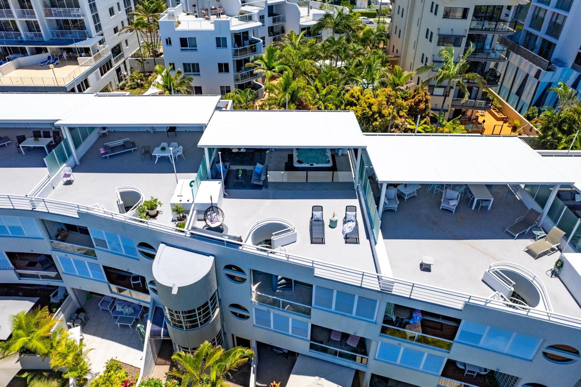 Апарт отель Sundeck Gardens Маручидор Экстерьер фото